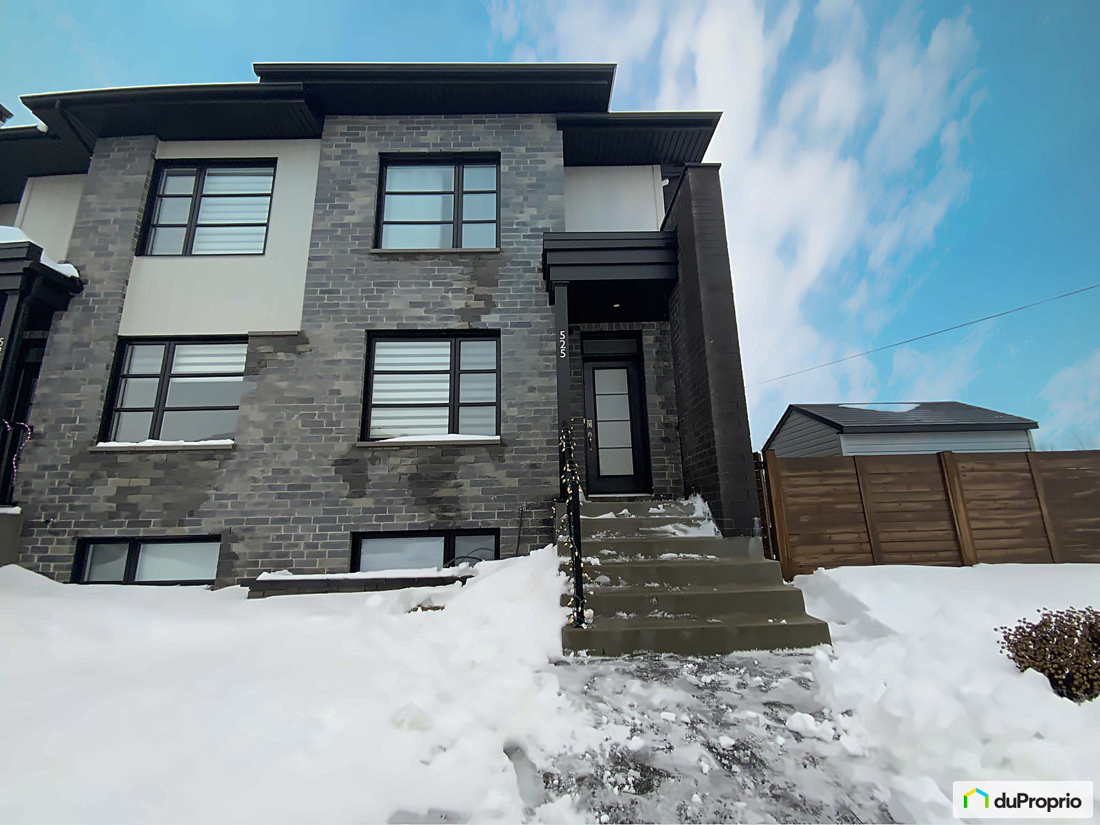 Maison en rangée / de ville à vendre VaudreuilDorion 3 chambres 1062136