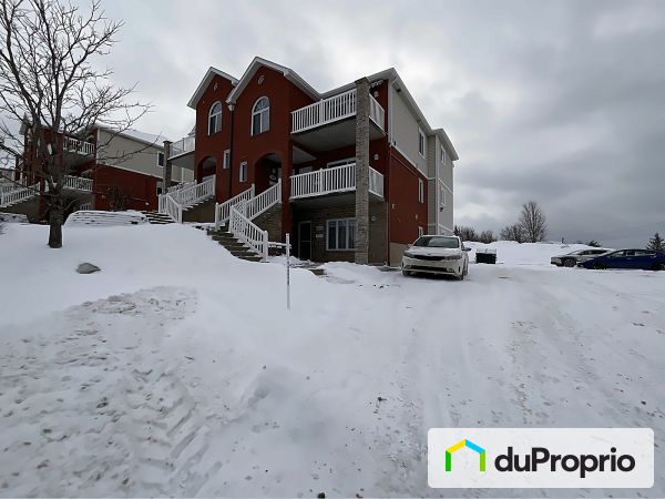 Property sold in Sherbrooke (Jacques-Cartier)