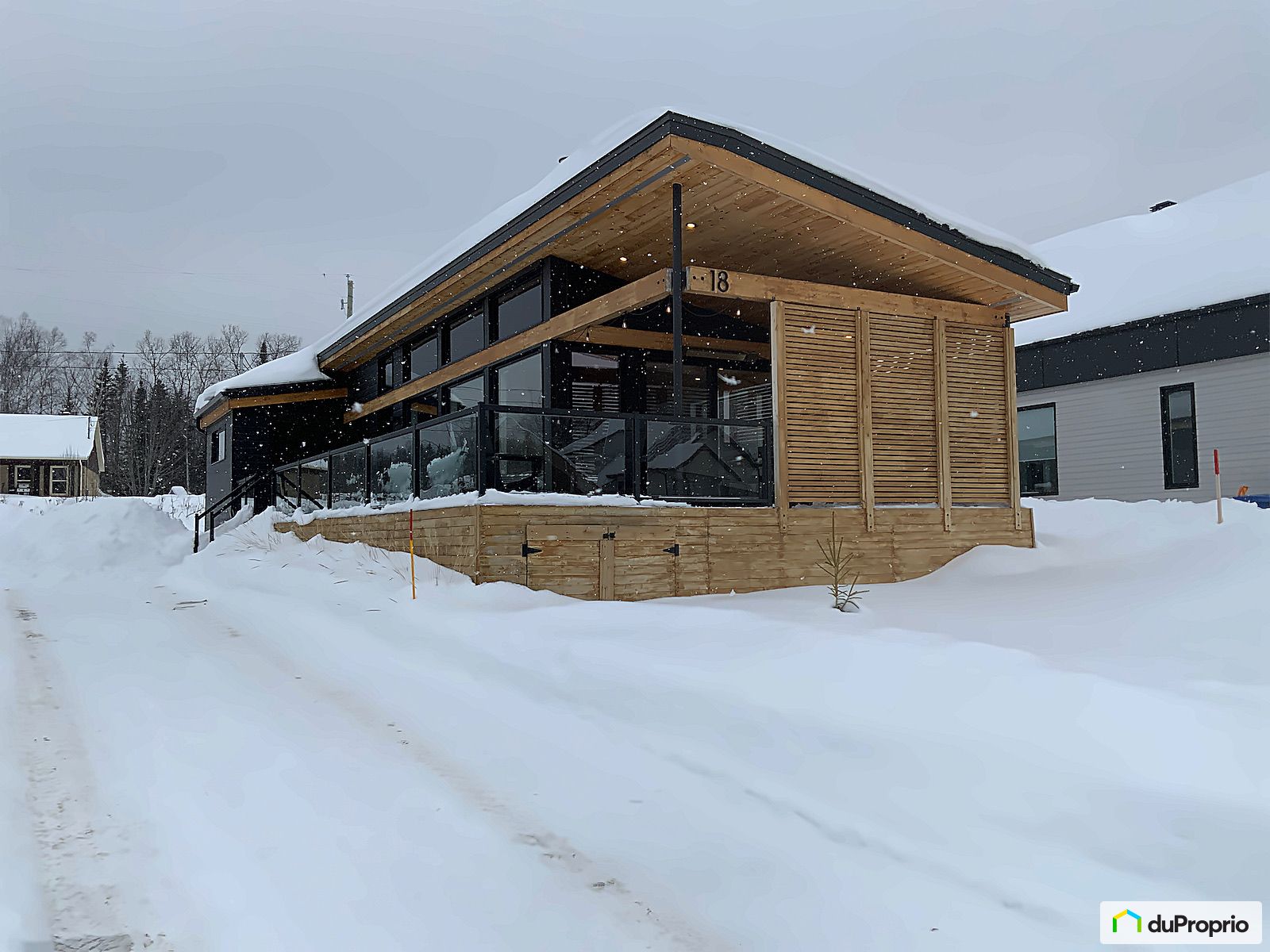 Chalet à vendre StFerréollesNeiges 2 chambres 1 salle de bain 1062693