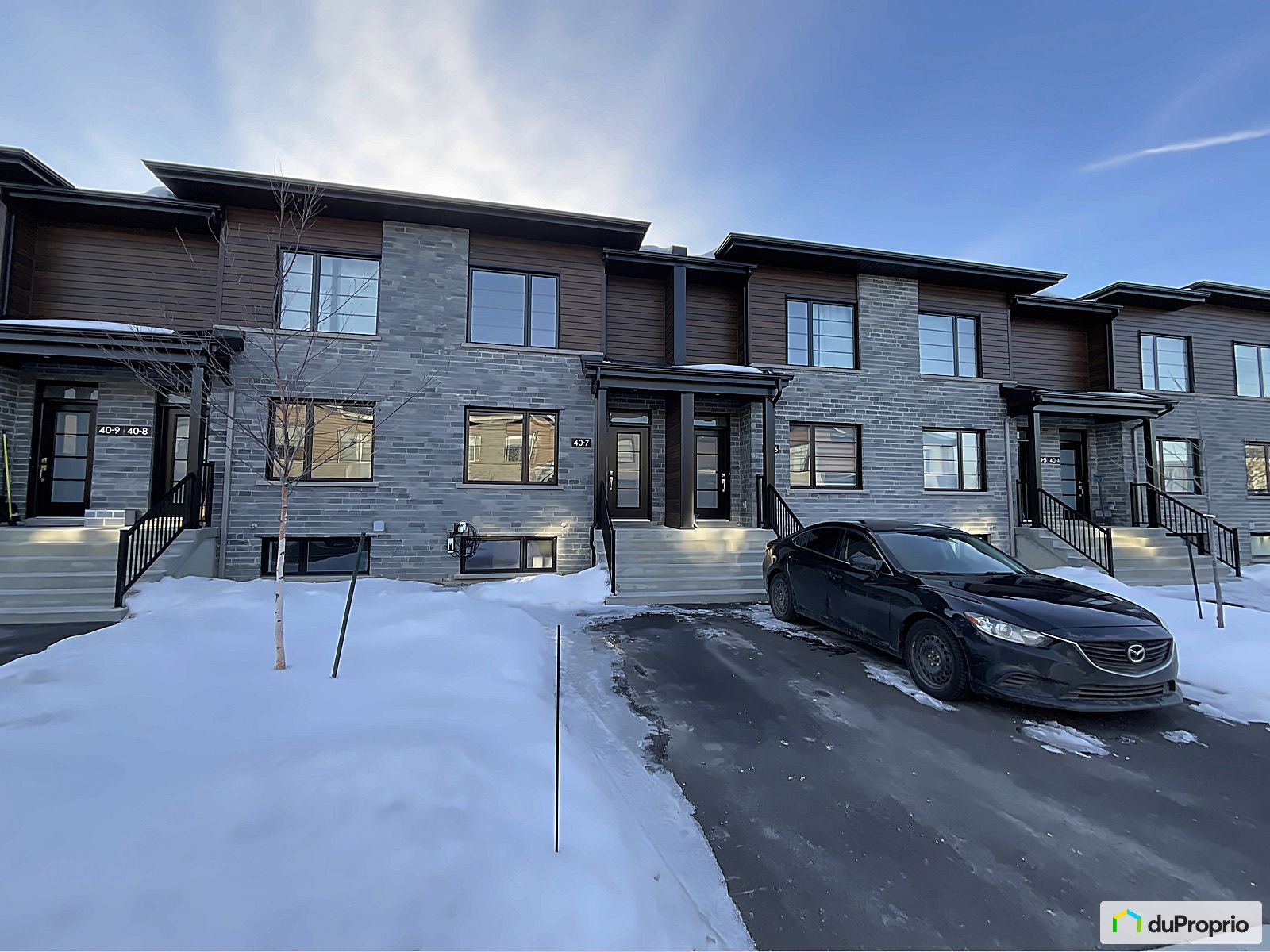 Maison en rangée / de ville à vendre Beauharnois (Beauharnois) 1063206