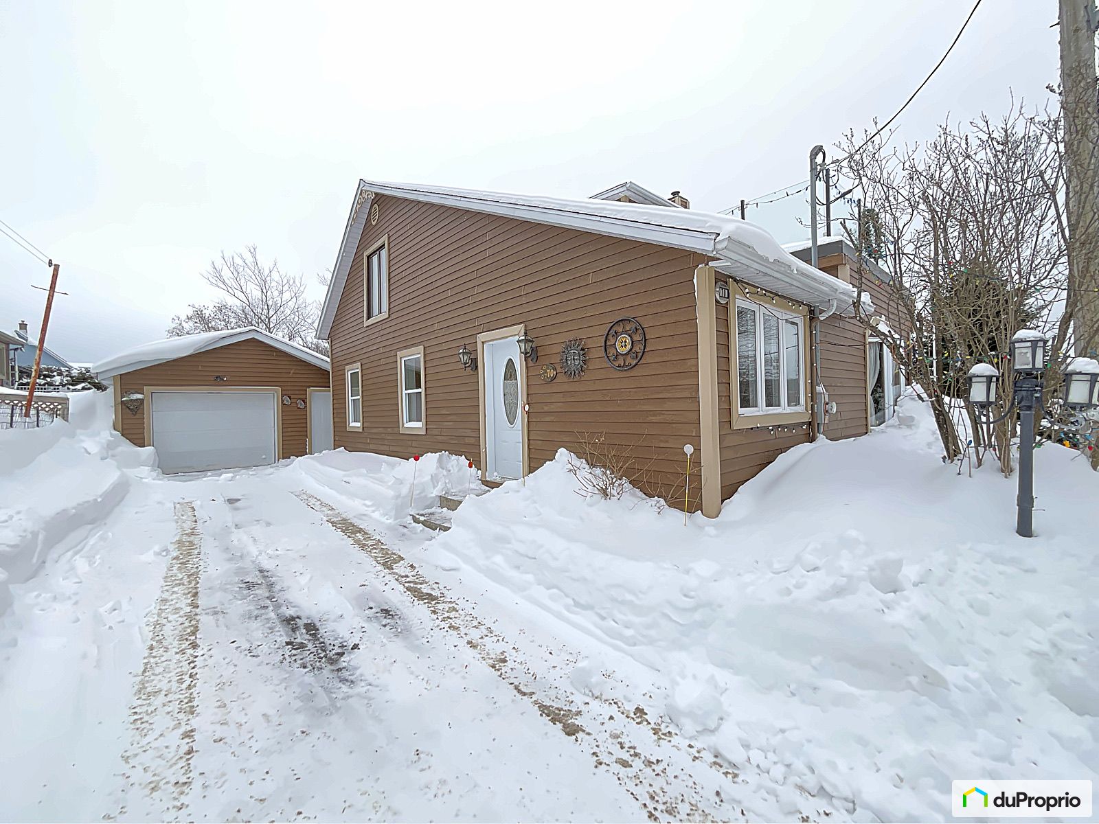 Maison 2 étages à vendre GrandesPiles 3 chambres 2 salles de bain 1063403