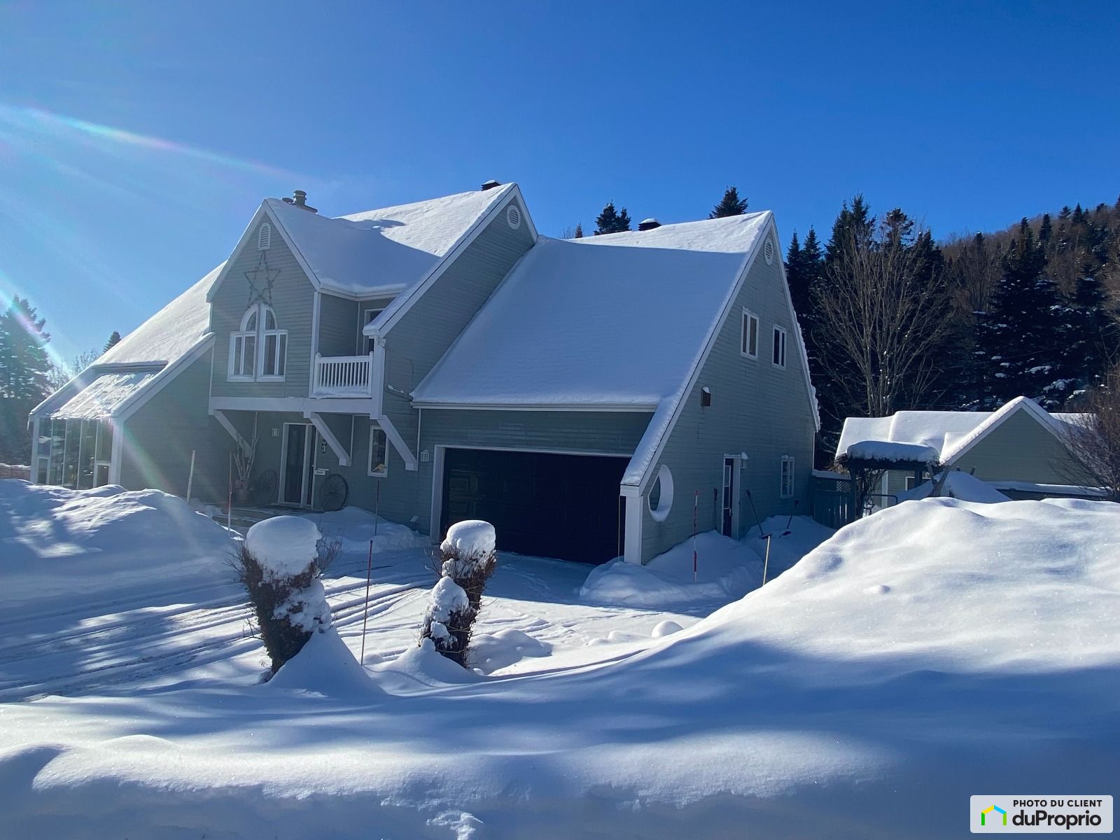Maison 2 étages à vendre SteBrigitteDeLaval 4 chambres 1035665