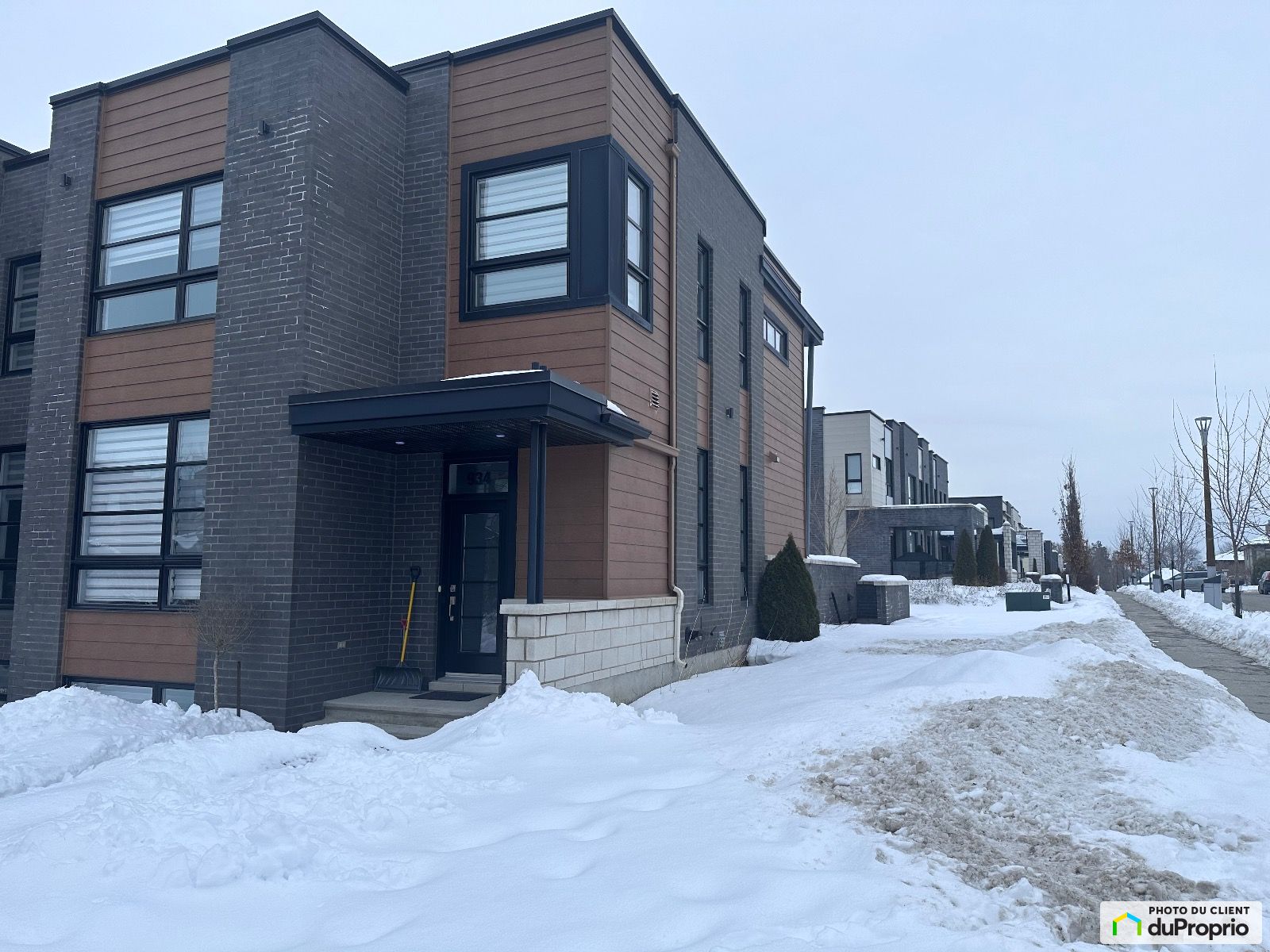 Maison en rangée / de ville à vendre Terrebonne (Terrebonne) 1047084