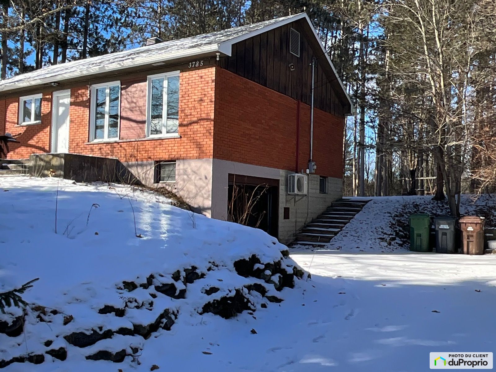 Bungalow à vendre Sherbrooke (Lennoxville) 5 chambres 1049242