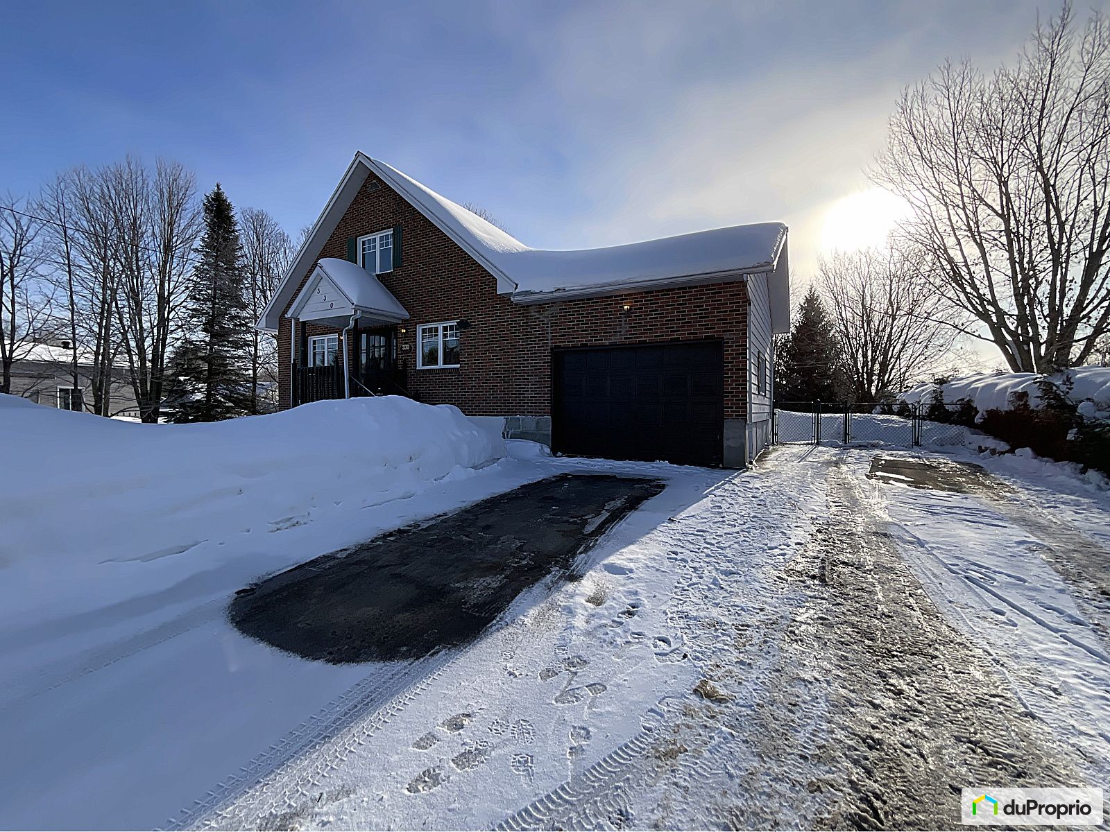 1 1/2 Storey for sale NDDuMontCarmel 3 bedrooms 2 bathrooms 1062045