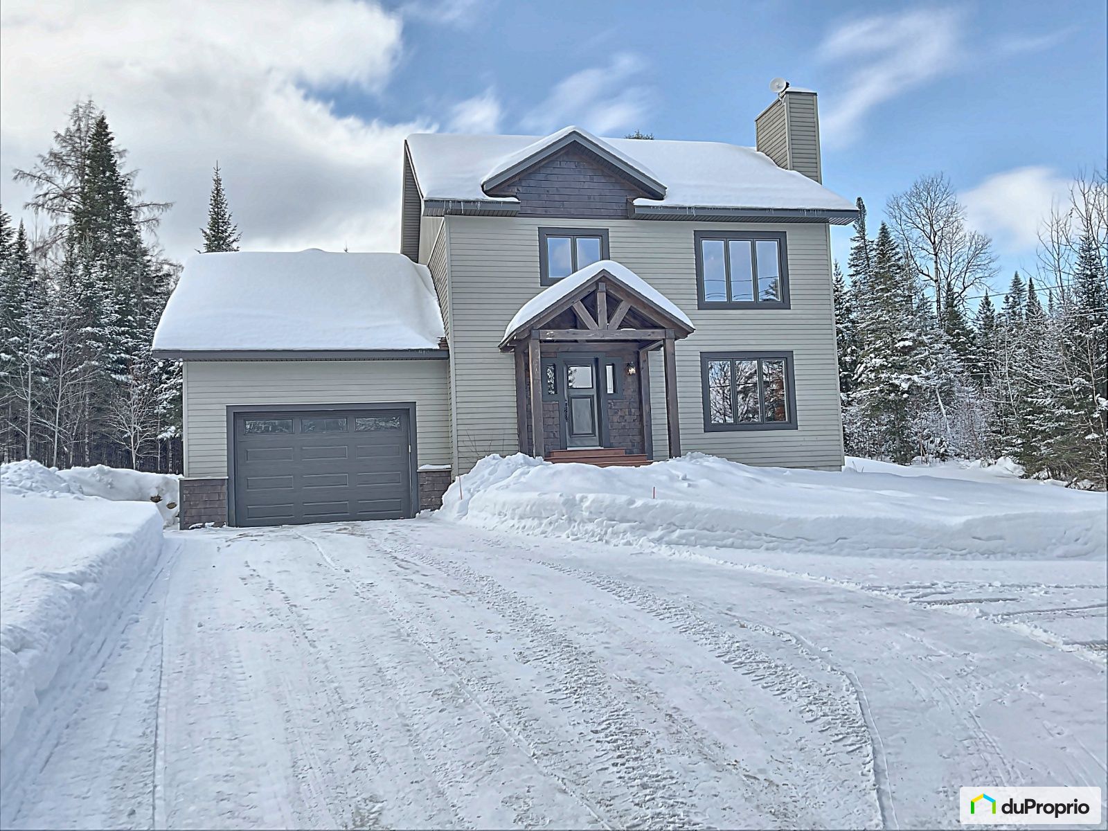 Maison 2 étages à vendre MorinHeights 3 chambres 1 salle de bain 1063962