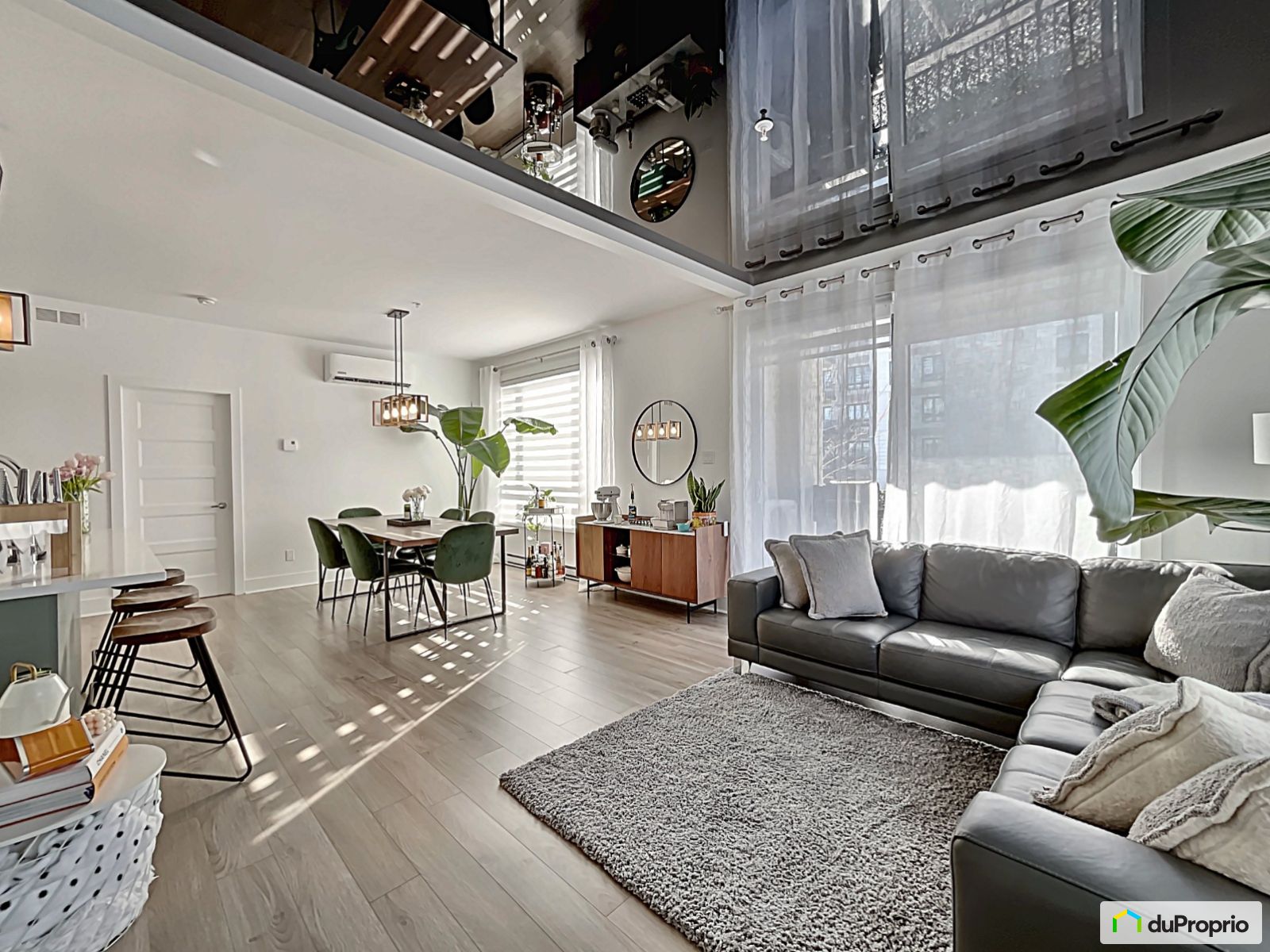 Condo à vendre SteDorothée 2 chambres 1 salle de bain 1064088