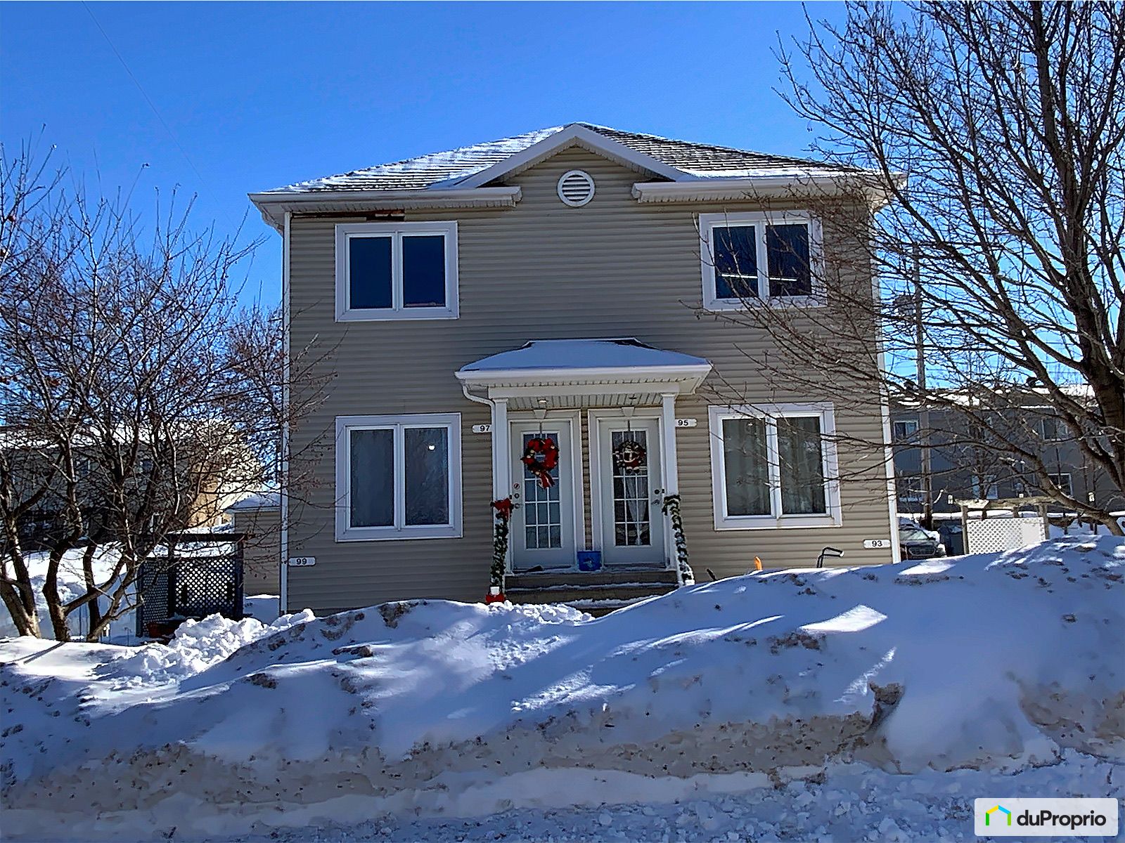 Quadruplex for sale Lévis 3 bedrooms 1 bathroom 1064130