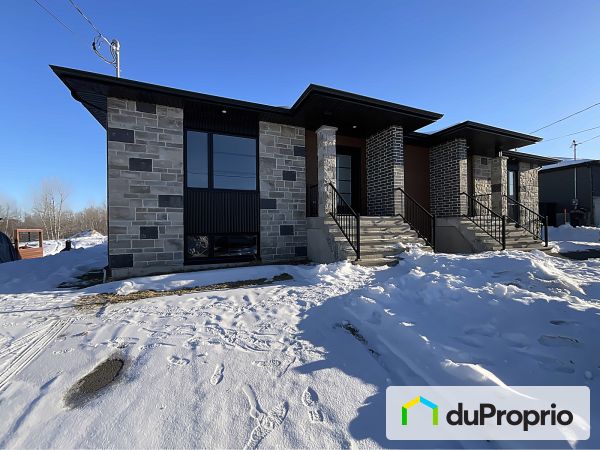Property sold in Victoriaville