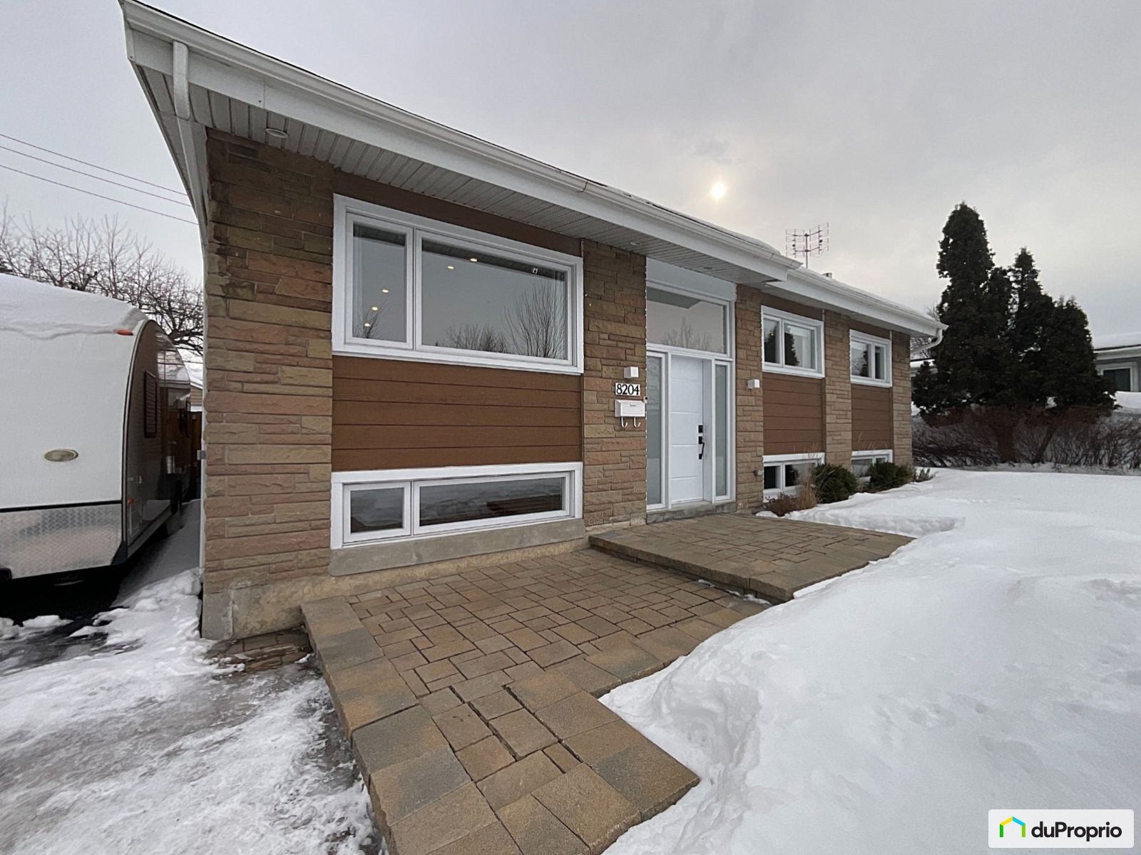 Bungalow à vendre Anjou 4 chambres 2 salles de bain 1064572