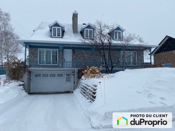 Winter Front - 633 rue Donaldson, Roberval for sale