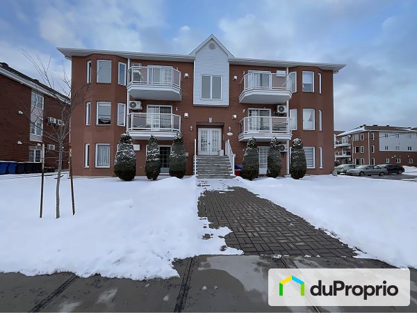 101-7035 CH DE CHAMBLY, Longueuil (St-Hubert) for sale