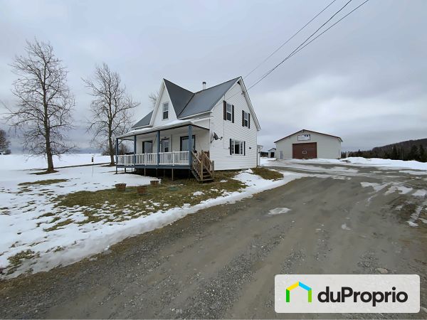Property sold in Coaticook