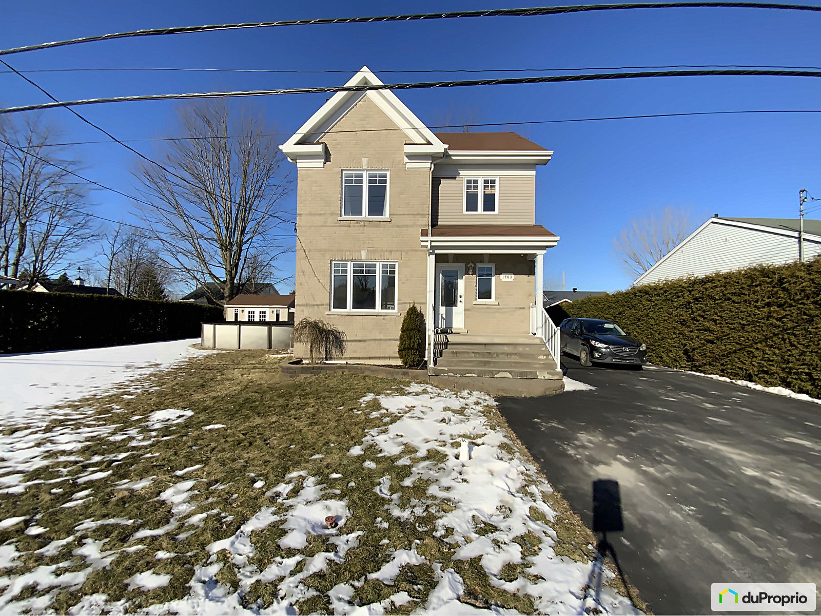 Maison 2 étages à vendre StAlexandreD'Iberville 4 chambres 1064893