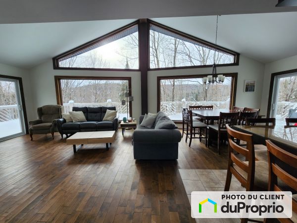 Open Concept - 27 chemin du Doré, ND-Du-Laus for sale