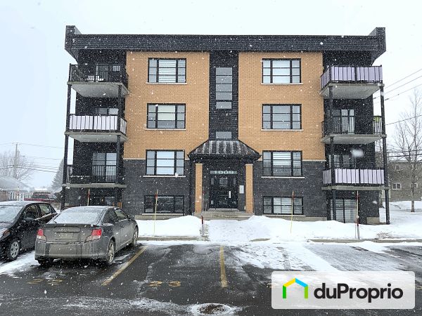 Ground Floor - 2-1009 RUE DES CHAMPS, St-Jean-Chrysostome for sale