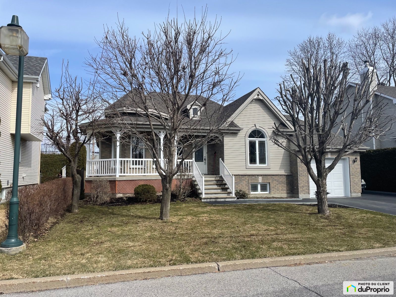 Bungalow à vendre SteMartheSurLeLac 5 chambres 2 salles de bain
