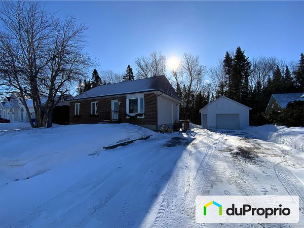 Property sold in Lac-St-Charles