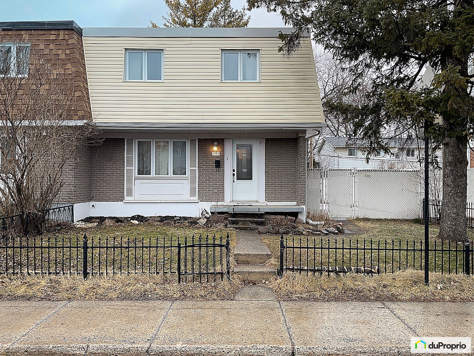 Townhouse for sale PointeAuxTrembles / MontréalEst 4 bedrooms 1065985