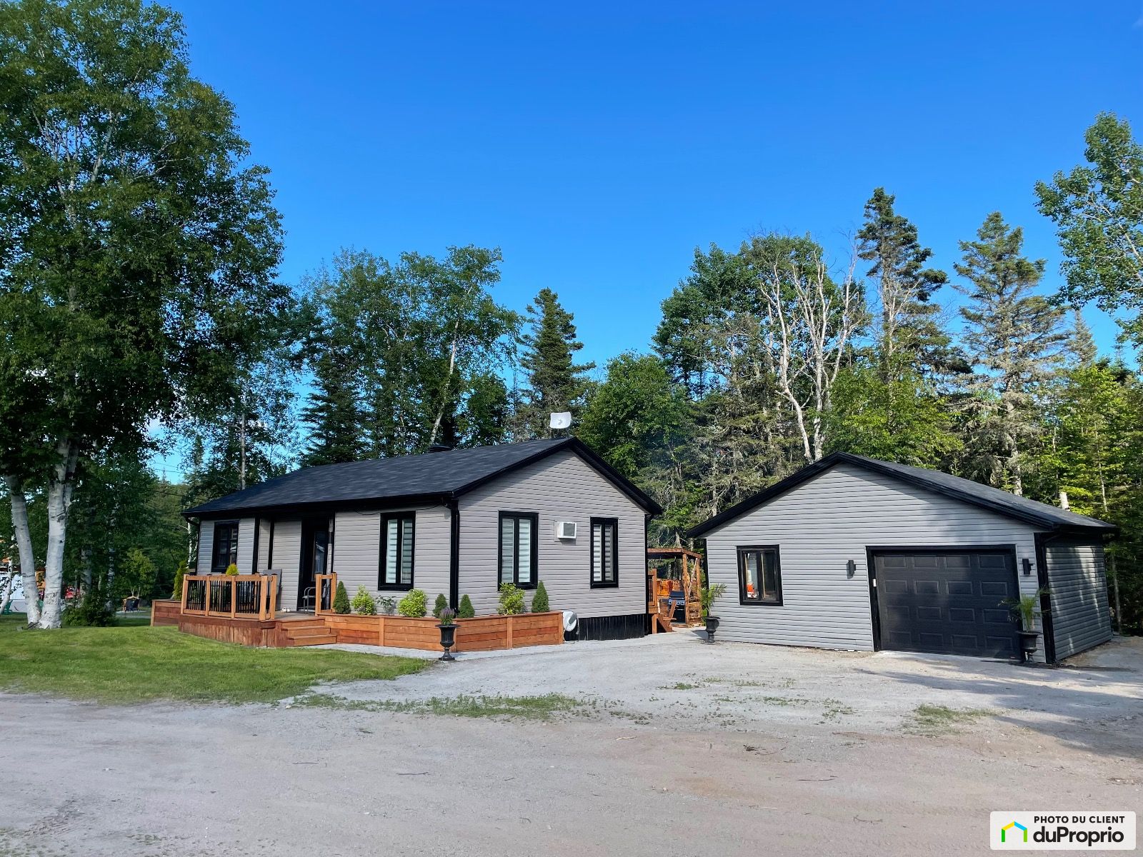 Bungalow à vendre Les Escoumins 2 chambres 1 salle de bain 1068154