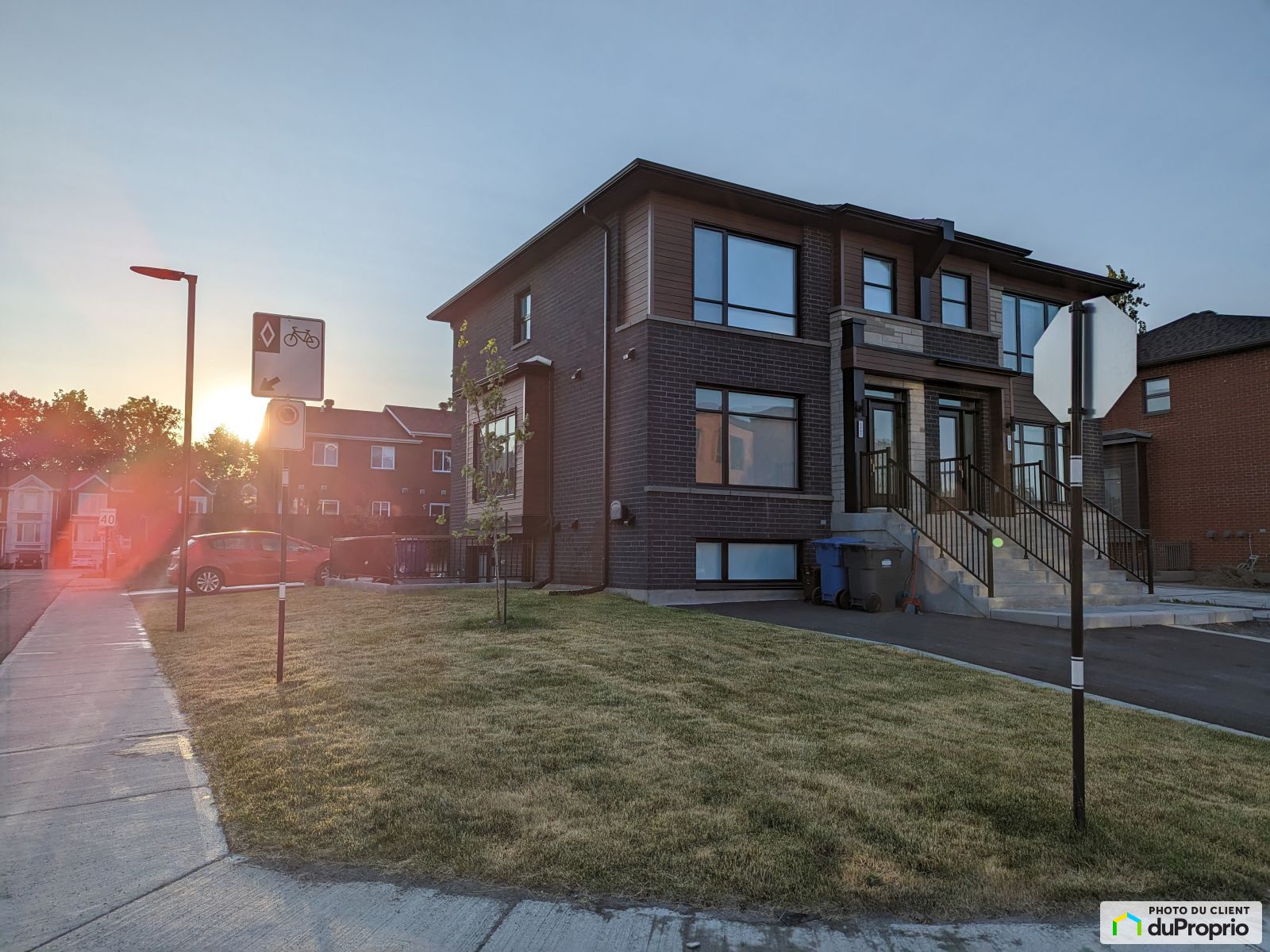 Duplex à vendre Longueuil (VieuxLongueuil) 4 chambres 1068214