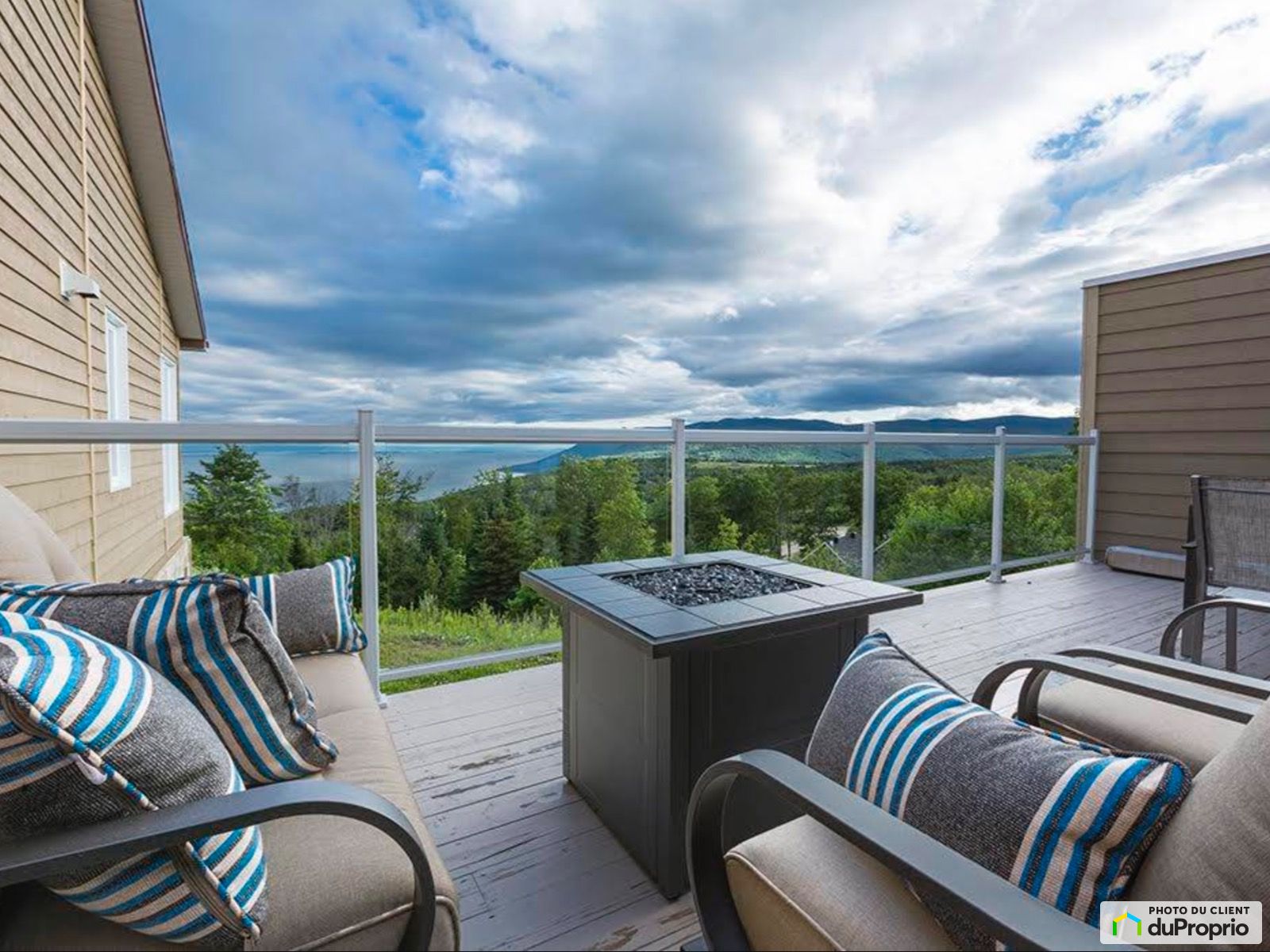 Chalet à vendre PetiteRivièreStFrançois 3 chambres 1068263