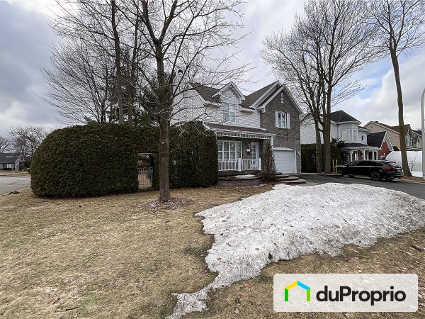 Winter Front - 129 RUE DES AMANDIERS, Ste-Therese for sale