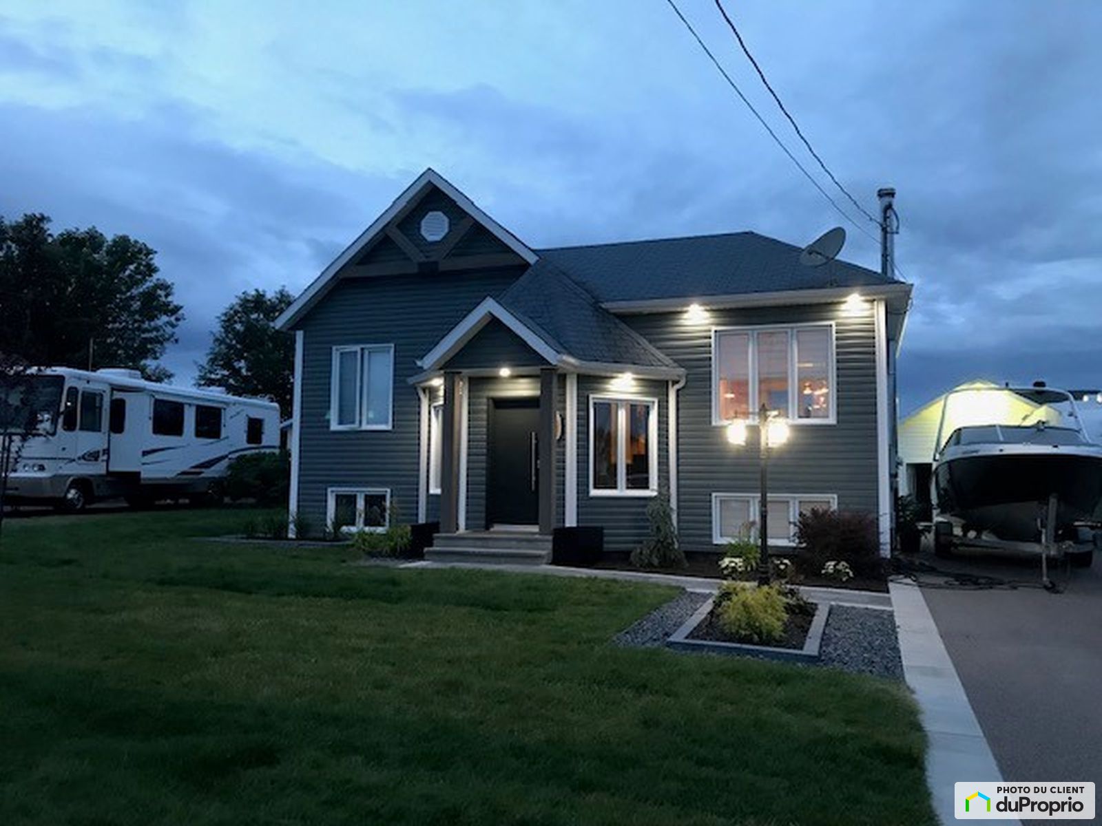 Bungalow à vendre DolbeauMistassini 5 chambres 2 salles de bain 1068796