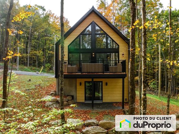 rue de Huntingdon, Dunham à vendre