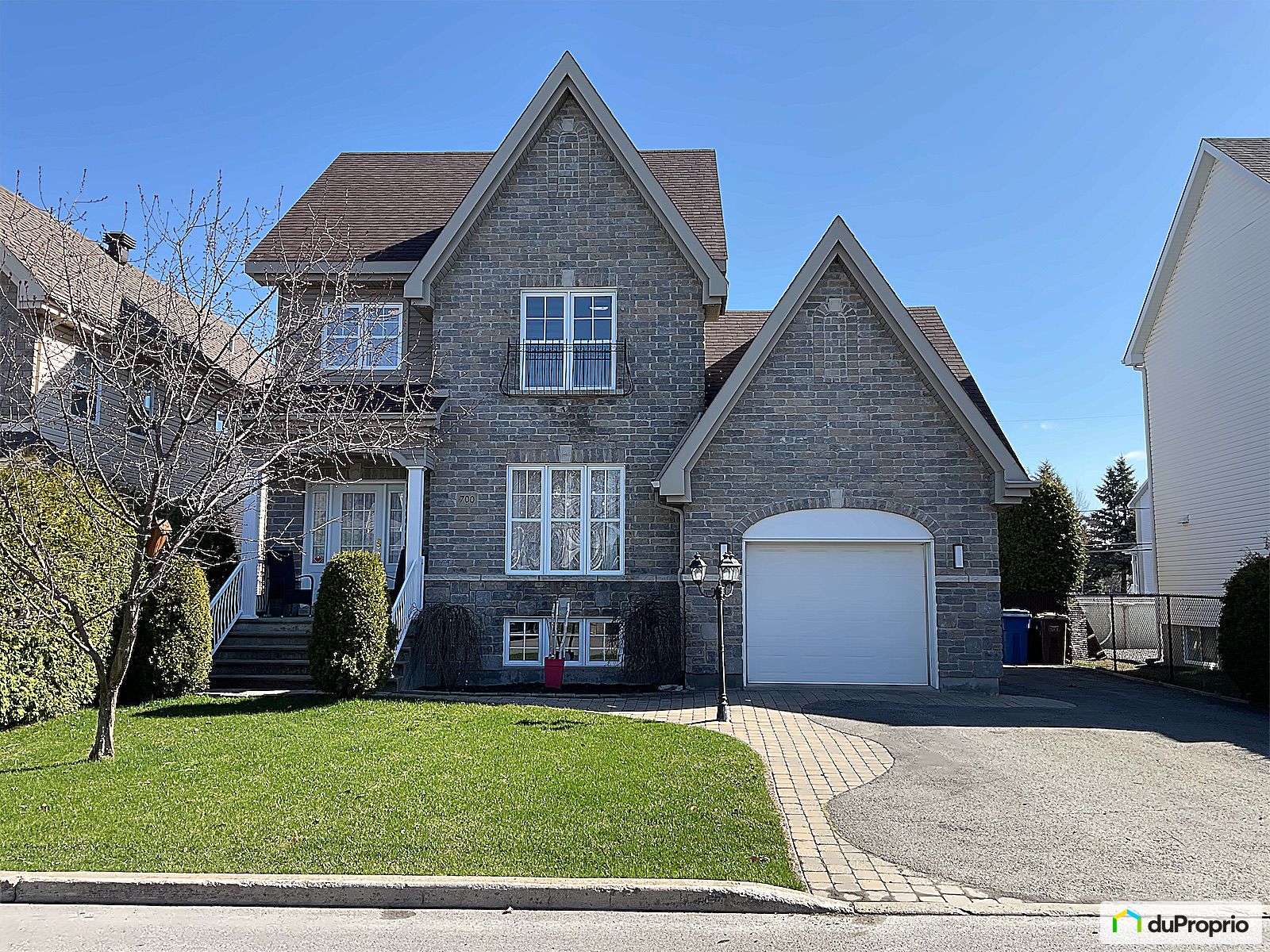 Maison 2 étages à vendre Repentigny (Le Gardeur) 5 chambres 1065240
