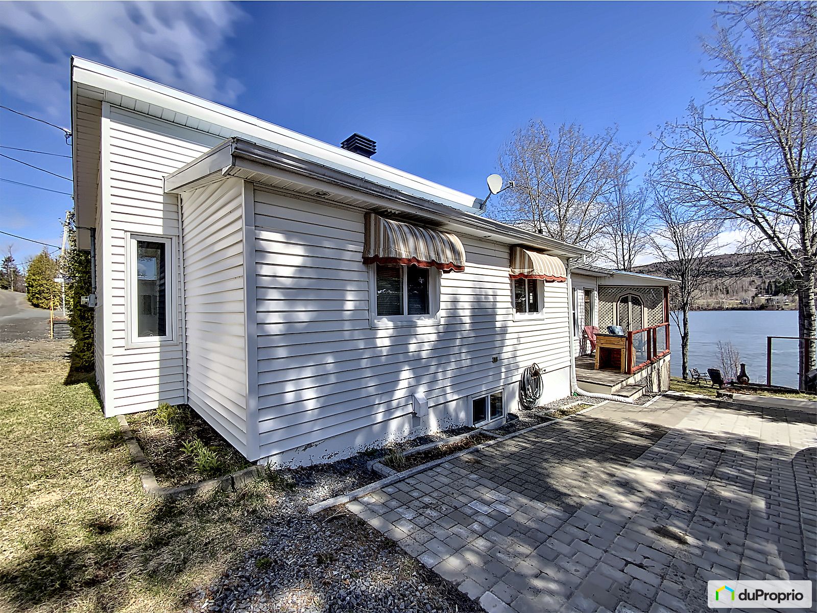 Bungalow à vendre StMathieuDeRioux 2 chambres 1 salle de bain 1068542