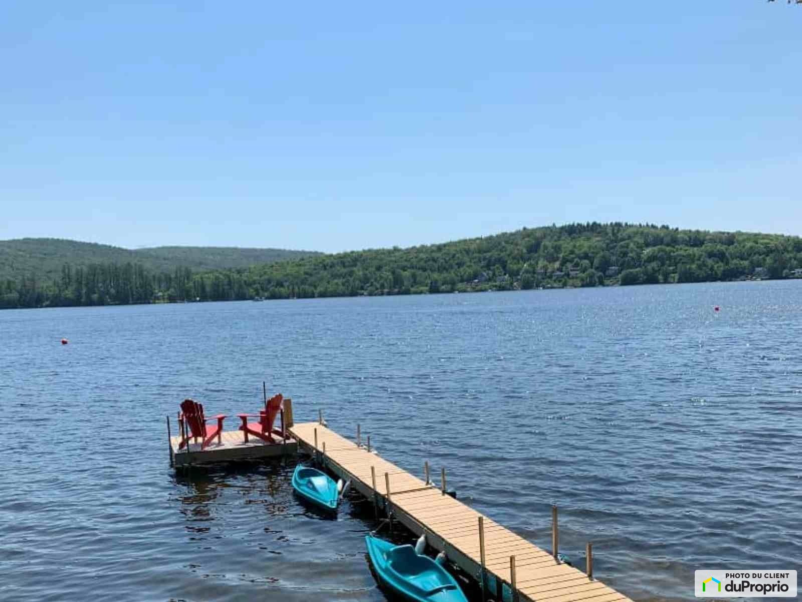 Maison 2 étages à vendre LacSergent 4 chambres 2 salles de bain 1069272
