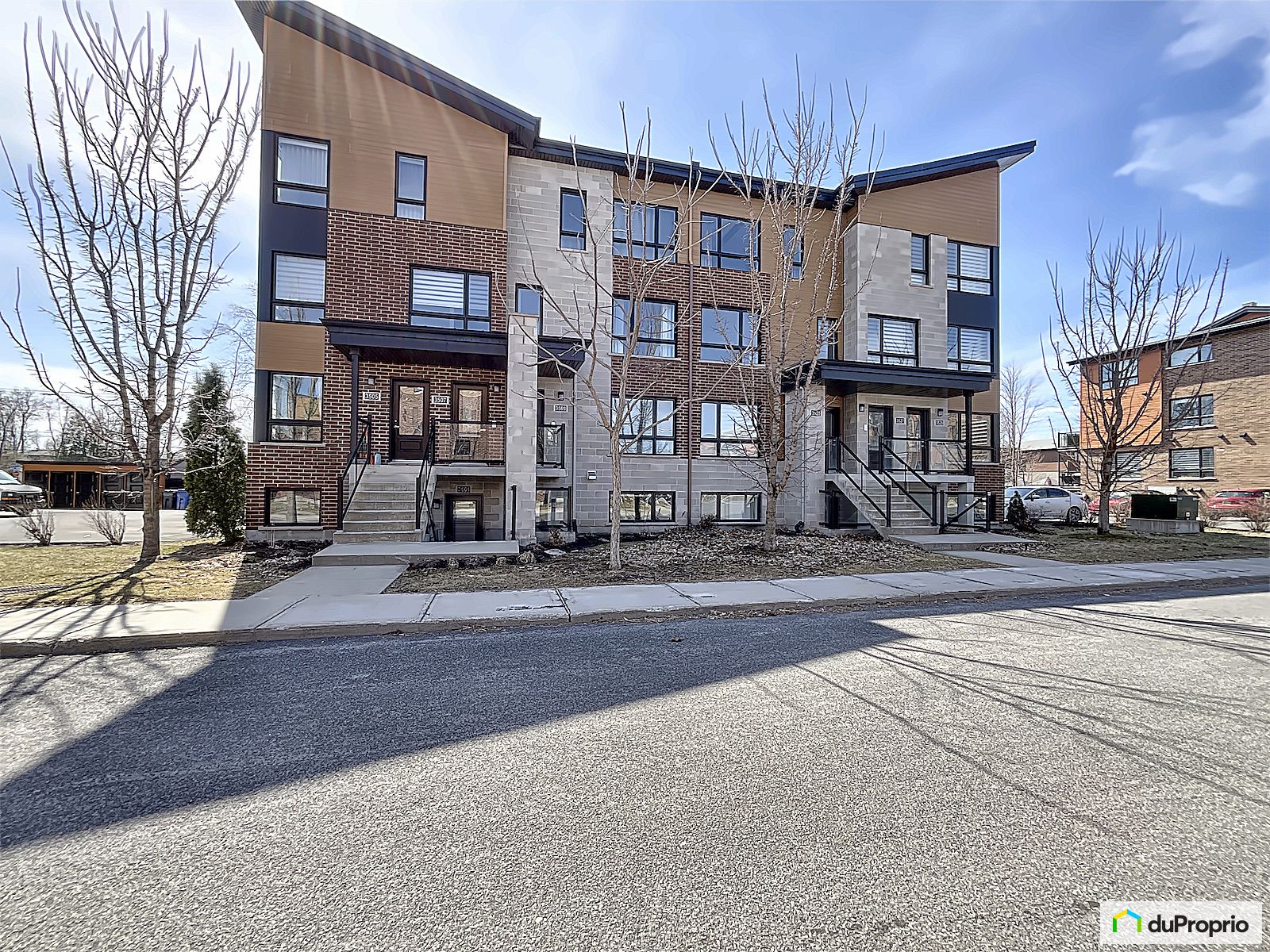 Condominium for sale Longueuil (StHubert) 1 bedroom 1 bathroom 1069806