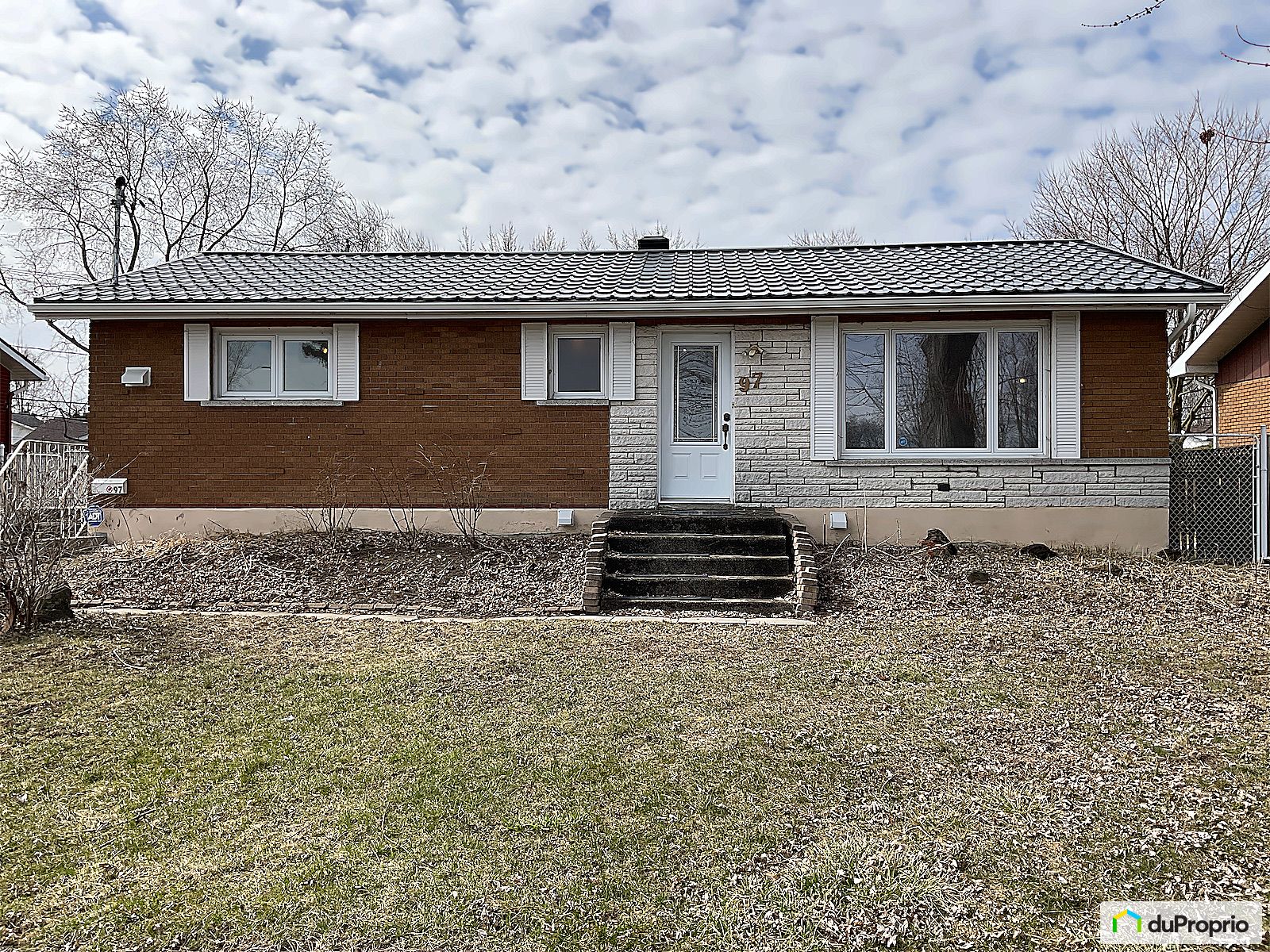 Bungalow à vendre Candiac 4 chambres 2 salles de bain 1070241