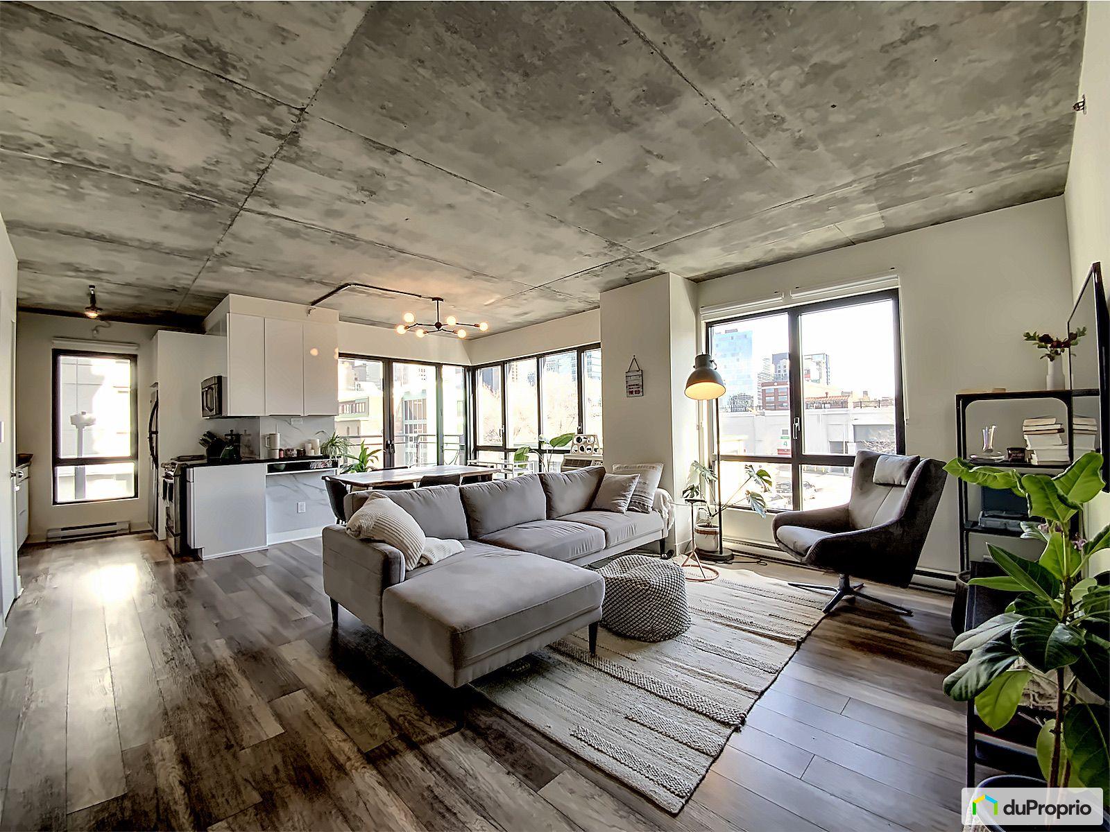 Condominium for sale Griffintown 2 bedrooms 1 bathroom 1070409