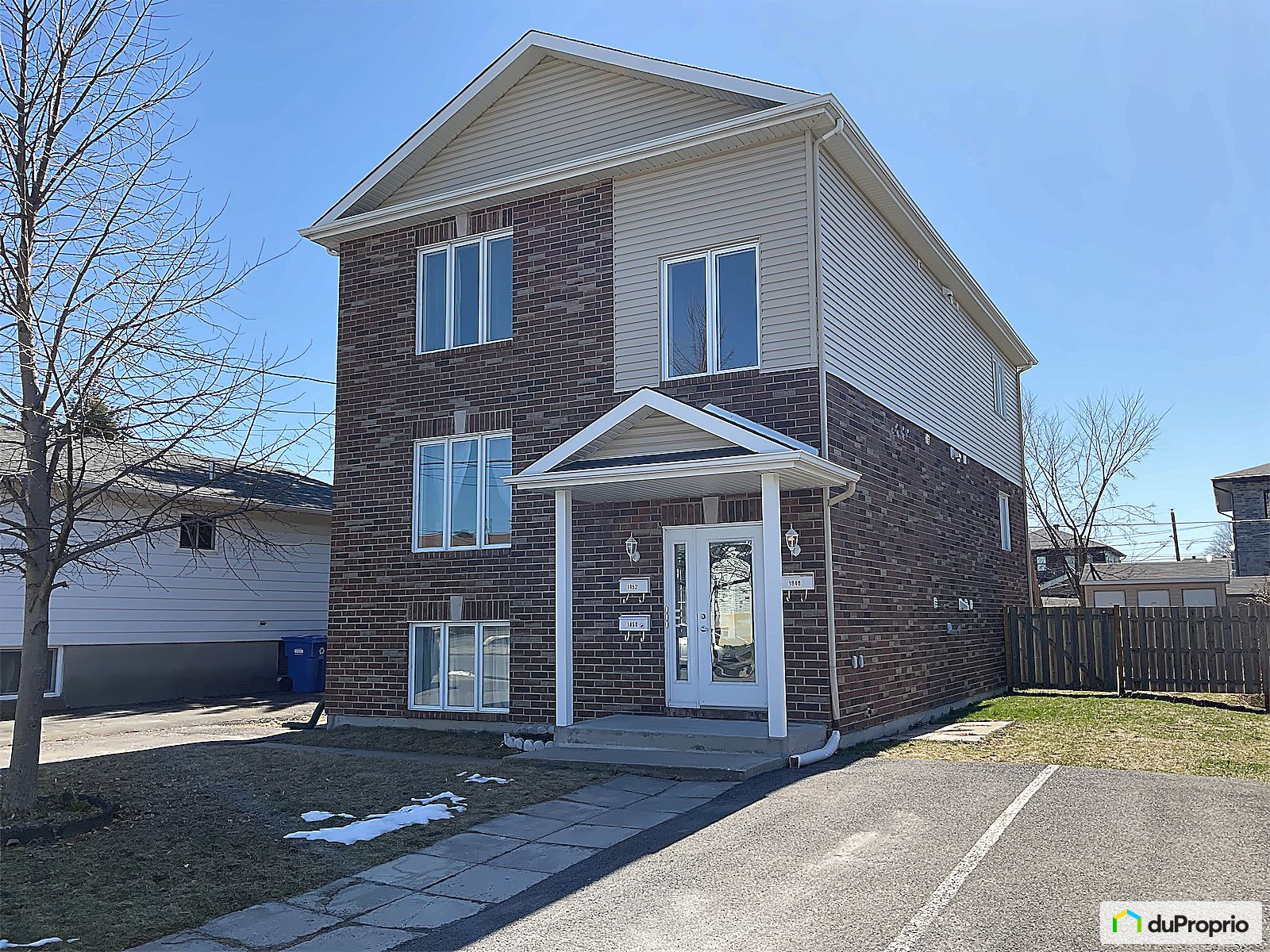 Condominium for sale Longueuil (StHubert) 2 bedrooms 1 bathroom 1070669