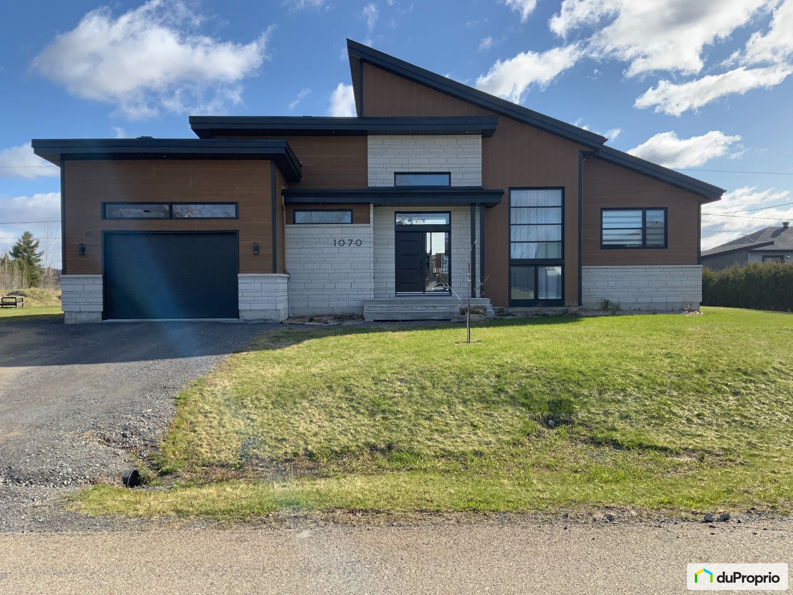 Bungalow à vendre StAmbroiseDeKildare 4 chambres 1070999