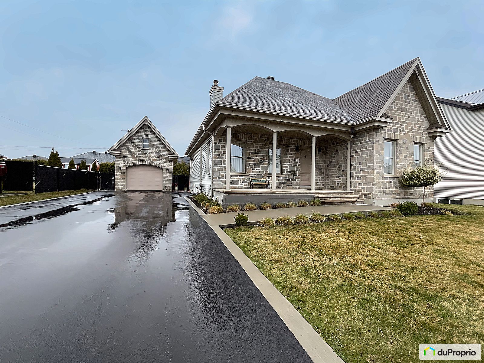 Bungalow for sale StIsidoreDeLaprairie 3 bedrooms 1071086