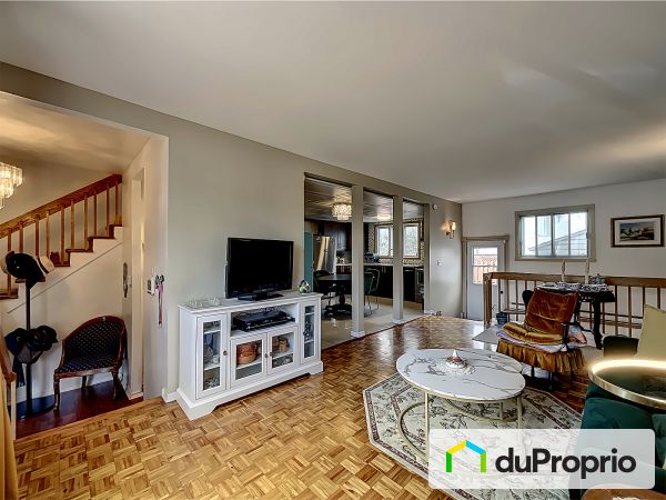 Living Room - 860 avenue Ponsard, Brossard for sale