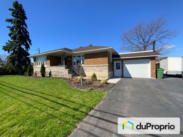 8 rue Guy, Chateauguay for sale