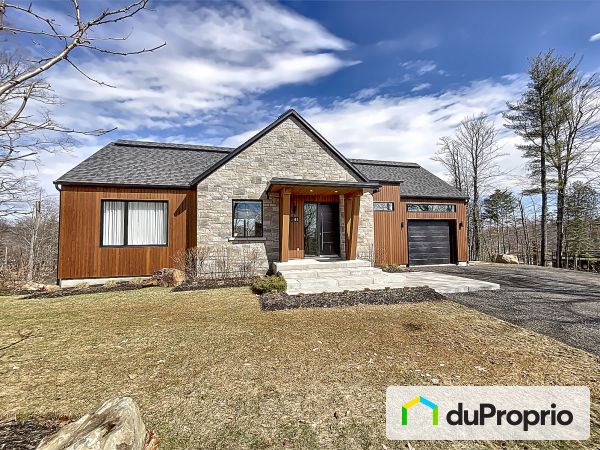 Winter Front - 41 chemin de Tourtour, Morin-Heights for sale