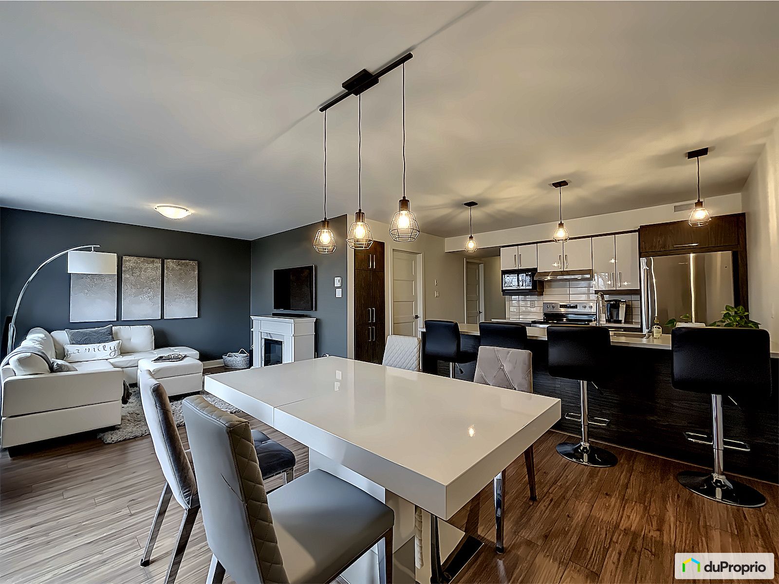 Condo à vendre Beauharnois (Maple Grove) 2 chambres 1 salle de bain