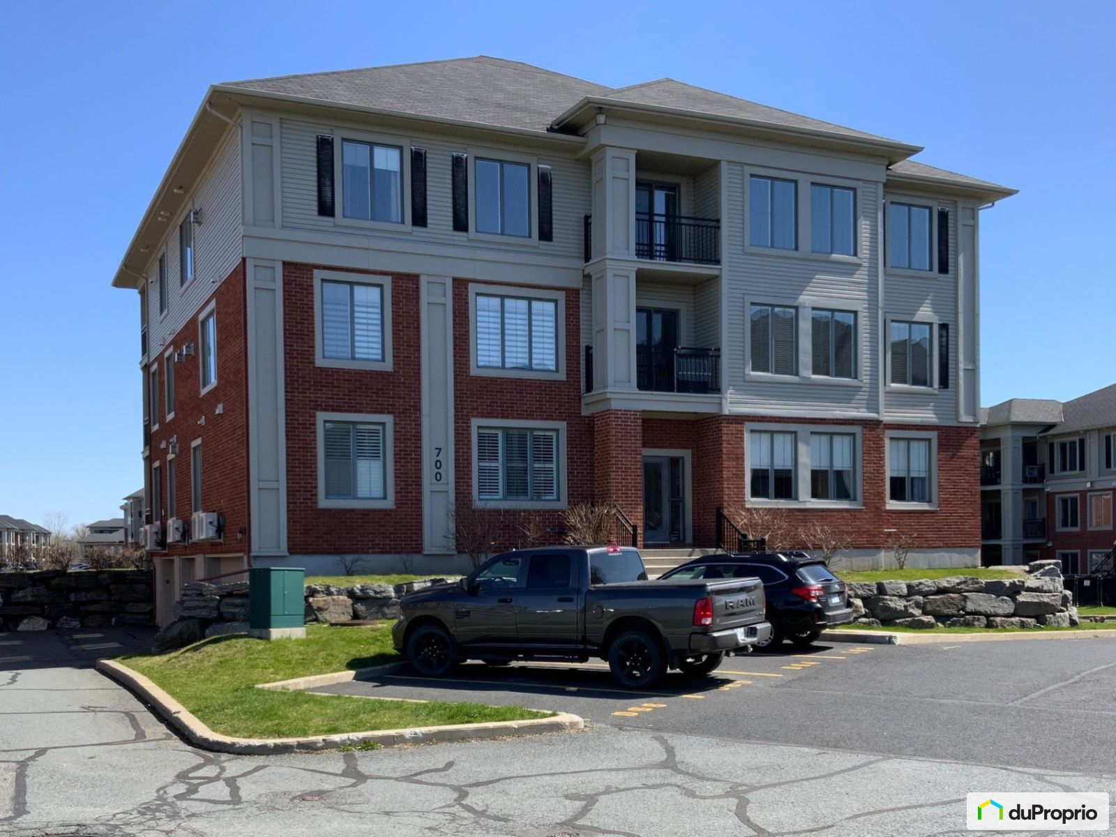 Condo à vendre Boucherville 3 chambres 2 salles de bain 1072384