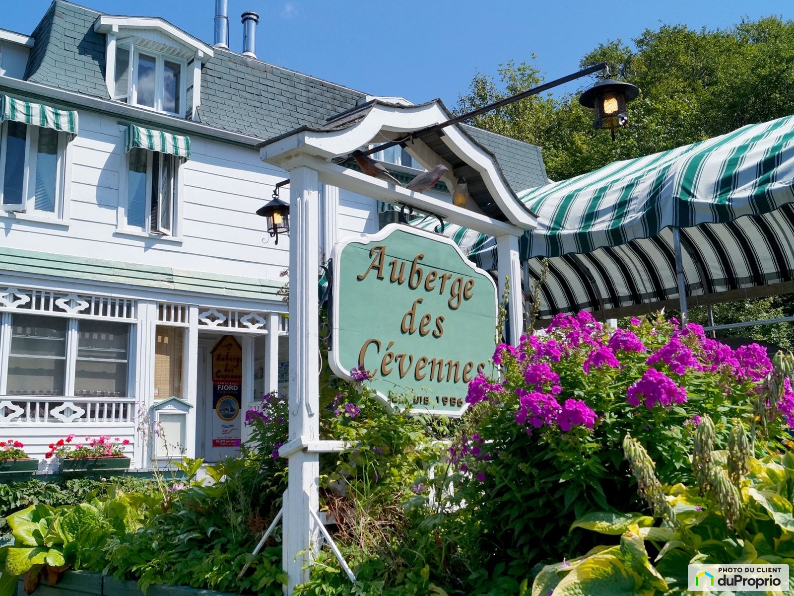 Auberge à vendre L'AnseStJean 15 chambres 1072800