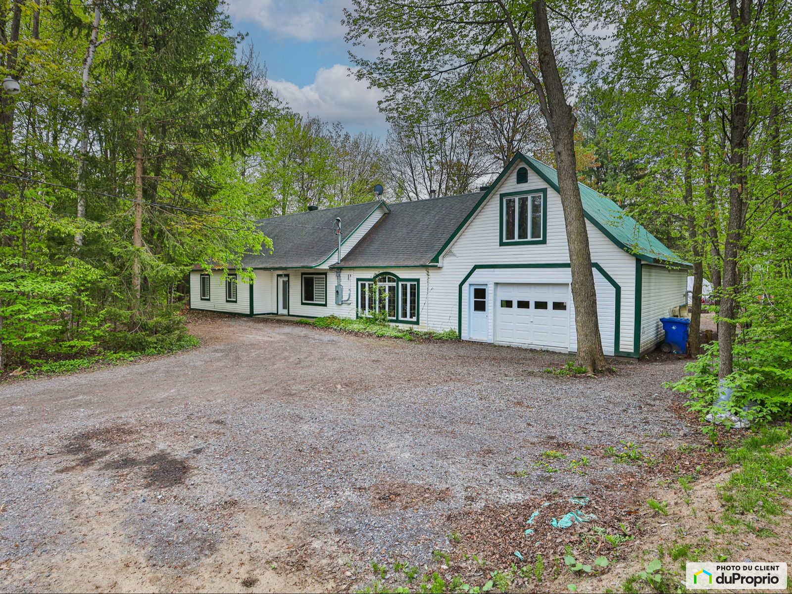 Maison de campagne à vendre Lavaltrie 3 chambres 2 salles de bain 1055780