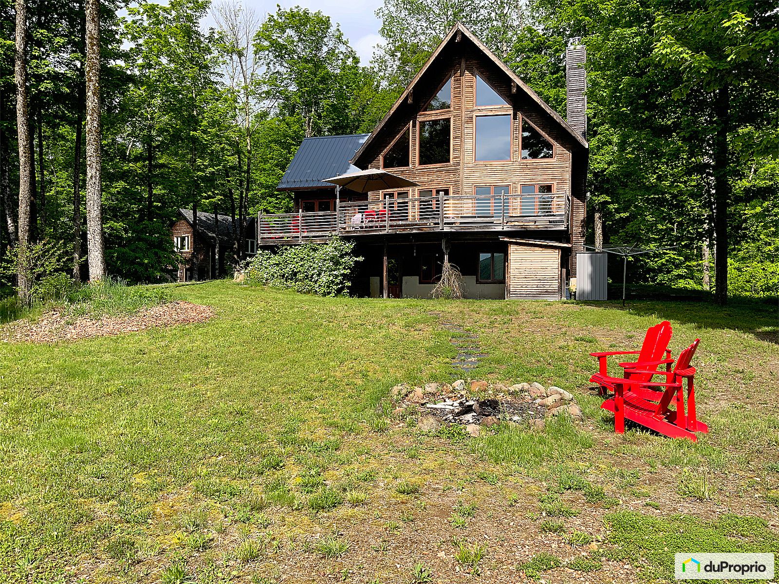 Maison 2 étages à vendre Canton de Stanstead 3 chambres 1062397