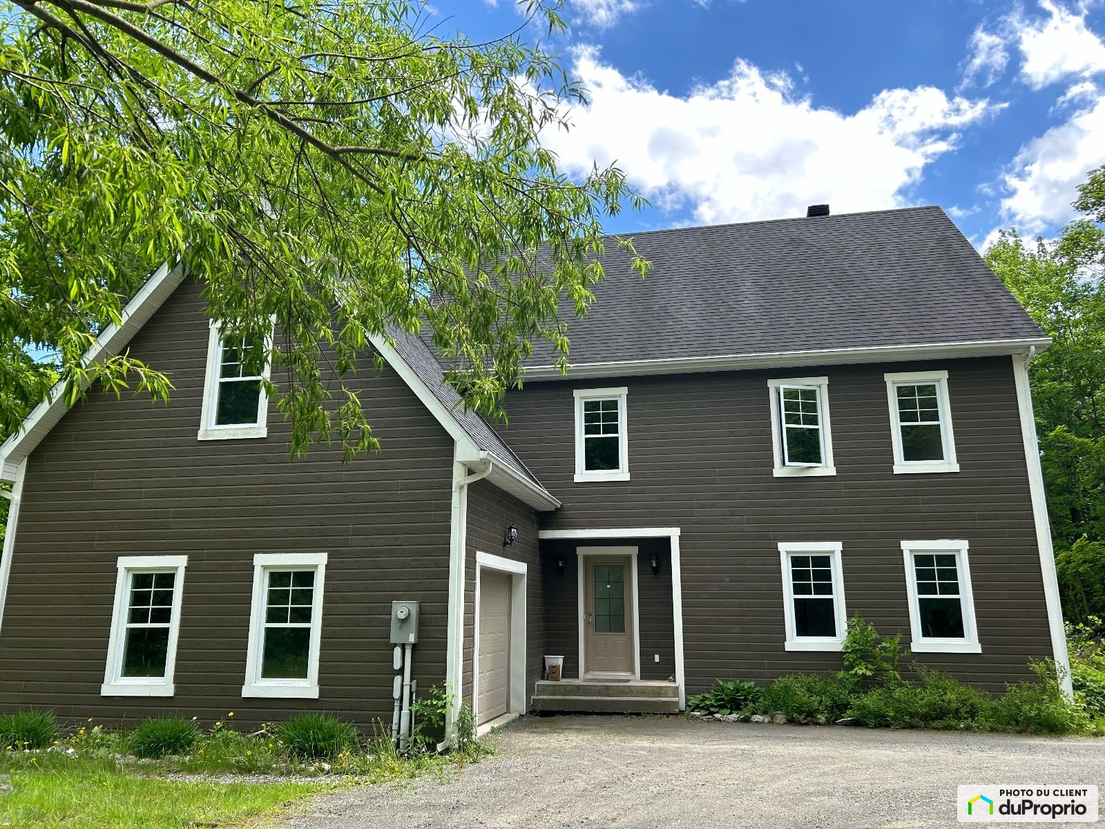 Maison 2 étages à vendre CantondeHatley 5 chambres 1069486