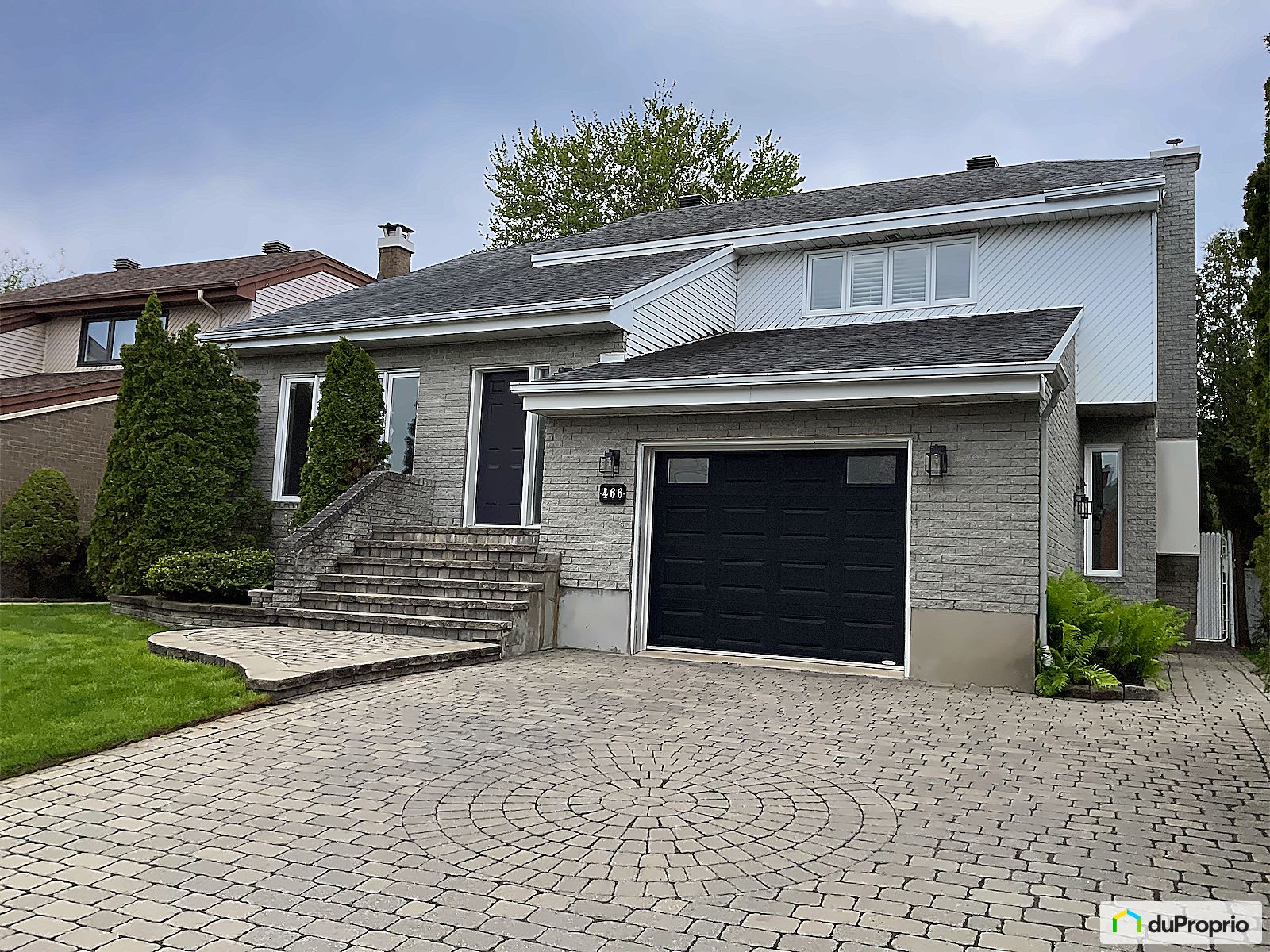 Maison 2 étages à vendre SteDorothée 4 chambres 2 salles de bain 1070361
