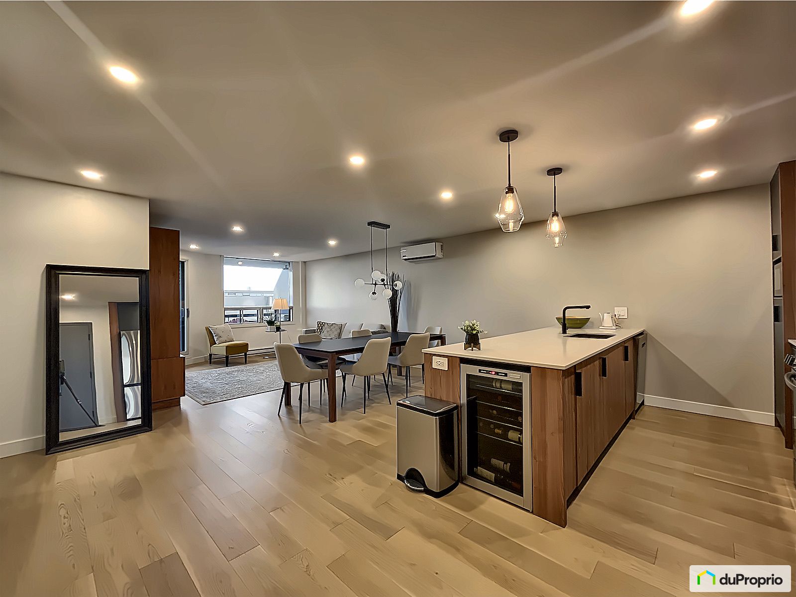 Condo à vendre Ahuntsic / Cartierville 2 chambres 1 salle de bain 1072218