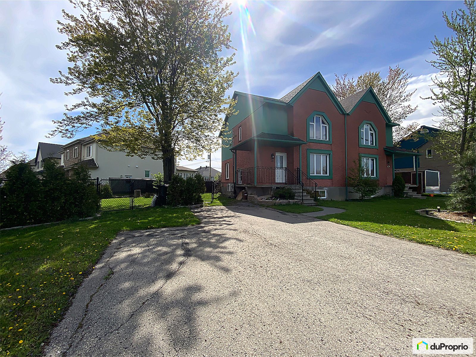 Jumelé à vendre CoteauDuLac 3 chambres 1 salle de bain 1072893